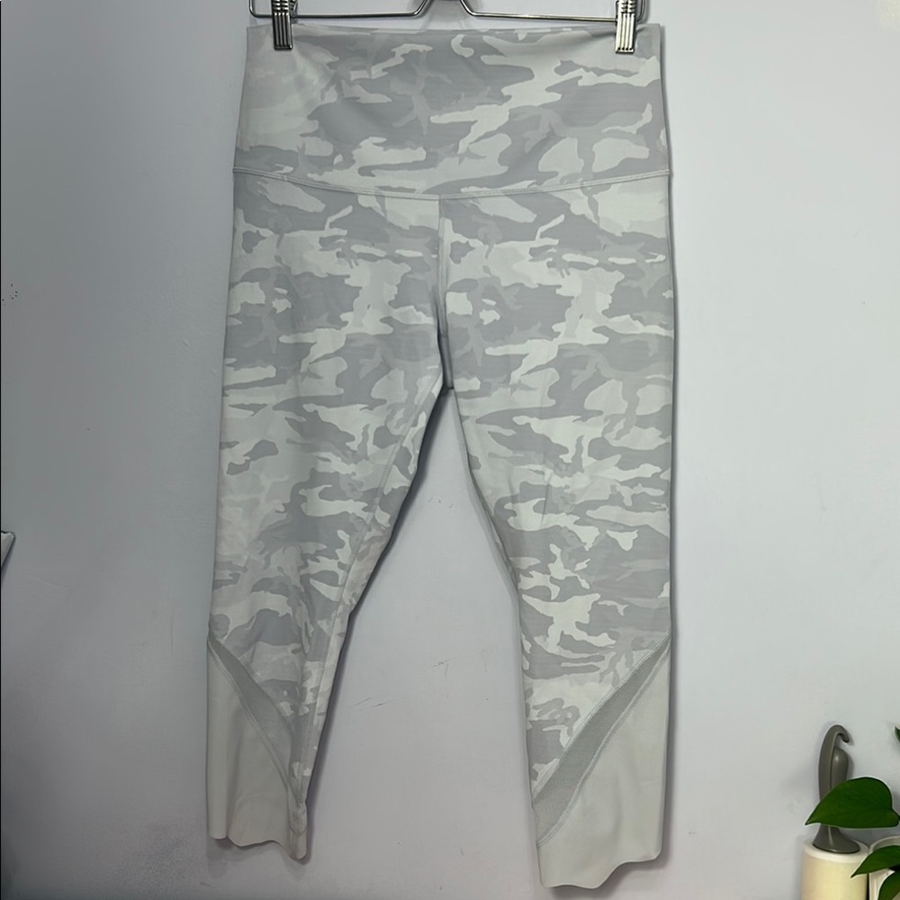 Lululemon Gray White Camouflage High Waisted Leggings